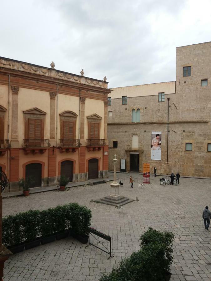 La Stanza Del Vicolo Apartment Palermo Luaran gambar