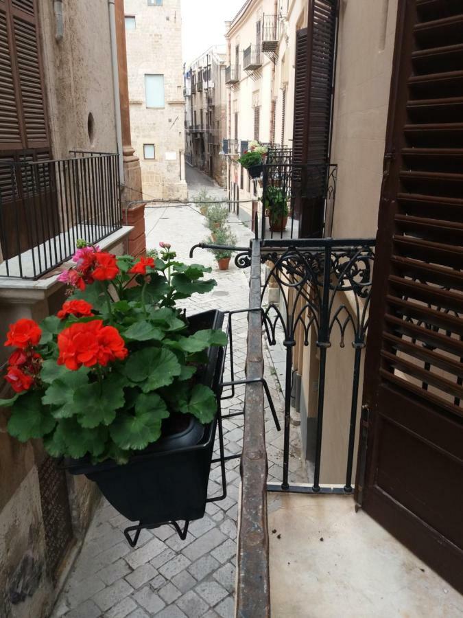 La Stanza Del Vicolo Apartment Palermo Luaran gambar